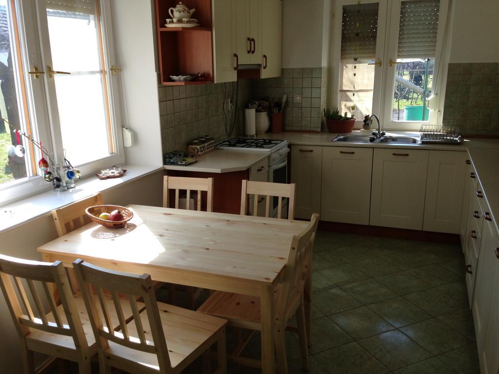 Villa Vida-Lak Berekfürdő Habitación foto